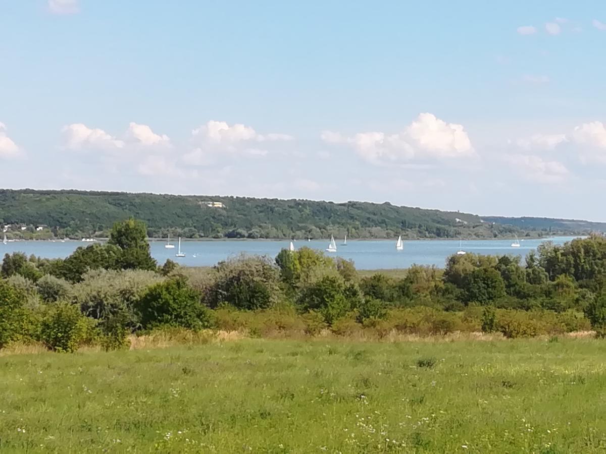 Betty Apartman Balatonfůzfő Εξωτερικό φωτογραφία